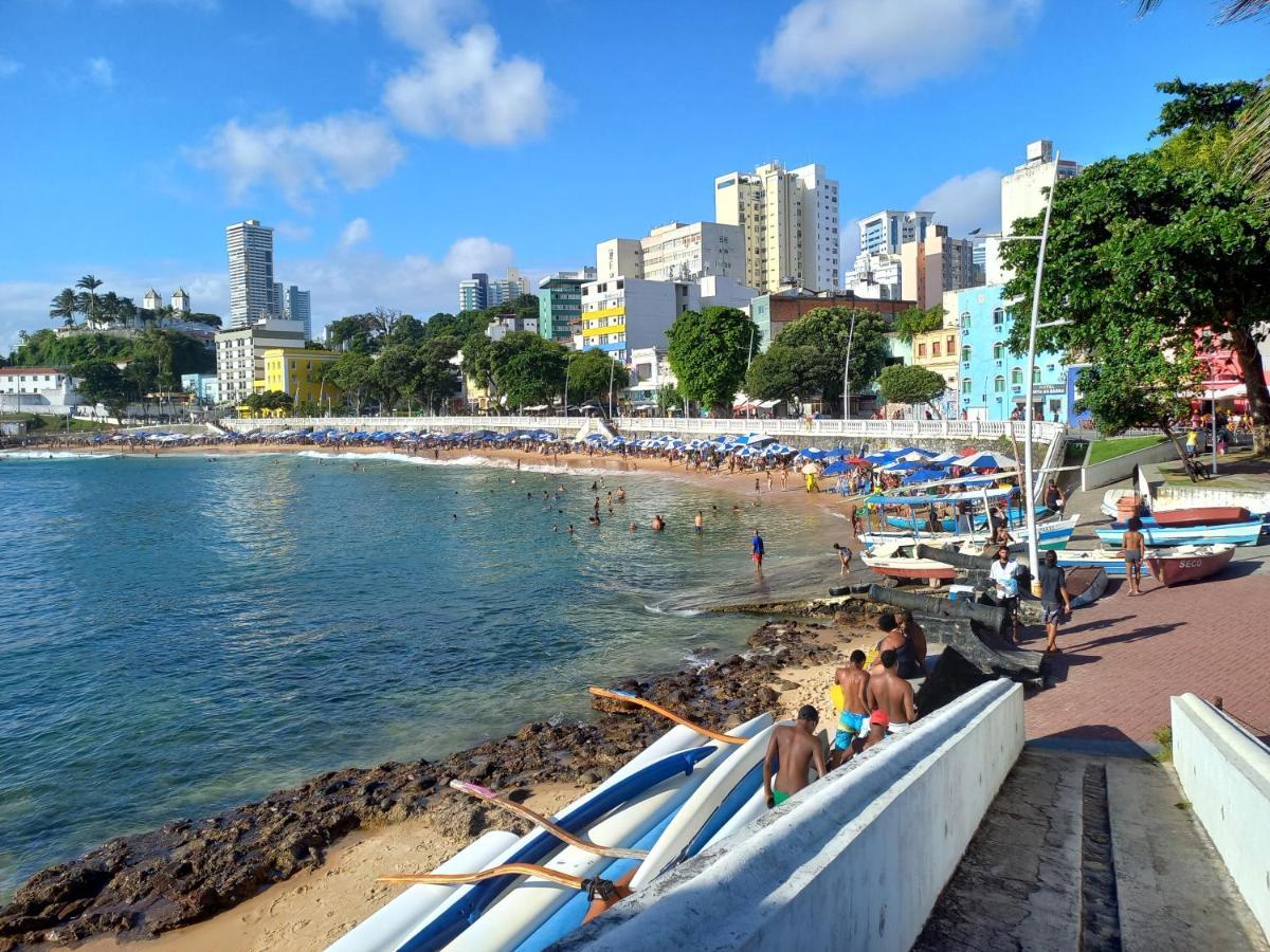 Studio Lateral vista mar Barra cama de casal Netflix Salvador de Bahía Exterior foto