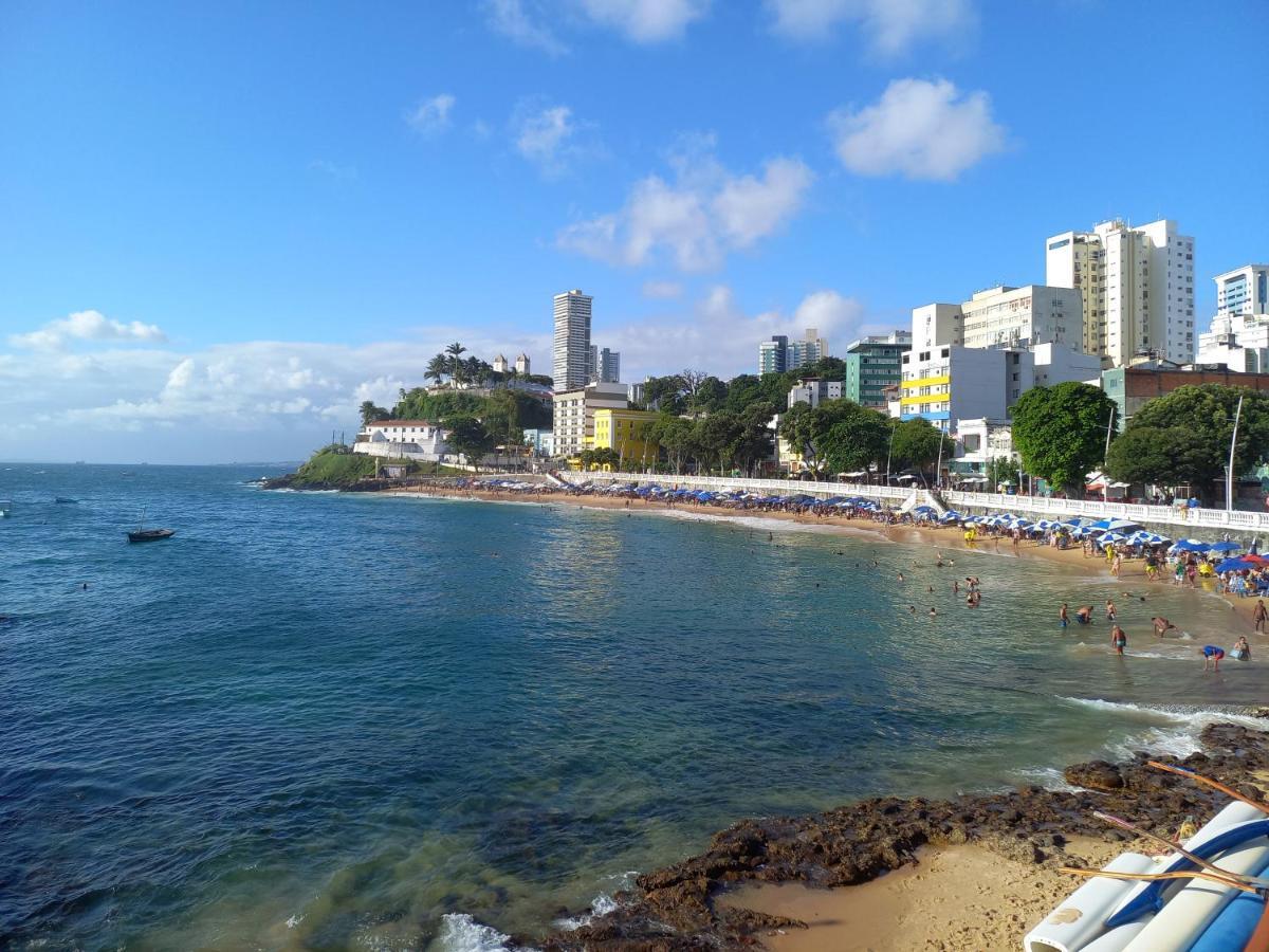 Studio Lateral vista mar Barra cama de casal Netflix Salvador de Bahía Exterior foto