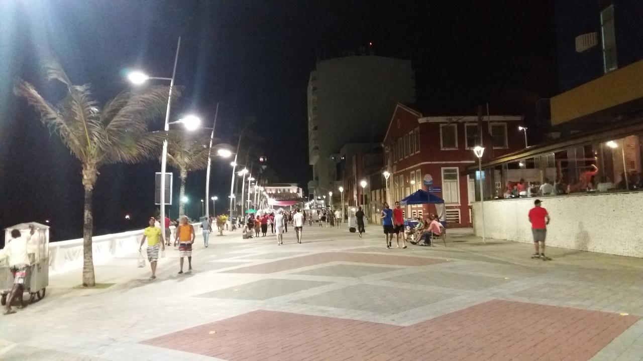 Studio Lateral vista mar Barra cama de casal Netflix Salvador de Bahía Exterior foto